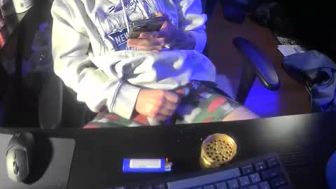 naisa04 online show from February 21, 3:29 am