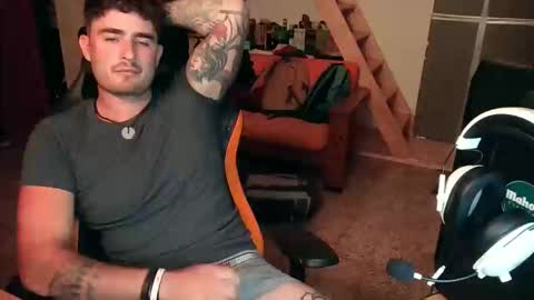 Snapshot of najidalquazar chatting on September 10, 11:32 am Najid online show from September 10, 11:32 am