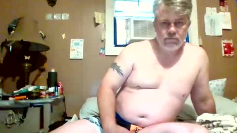 Snapshot of naked4funn chatting on February 25, 2:37 pm thethrill online show from February 25, 2:37 pm