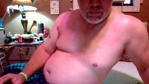 Snapshot of naked4funn chatting on March 29, 4:40 pm thethrill online show from March 29, 4:40 pm