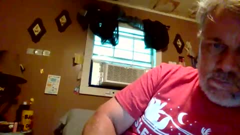 Snapshot of naked4funn chatting on May 17, 9:44 pm thethrill online show from May 17, 9:44 pm