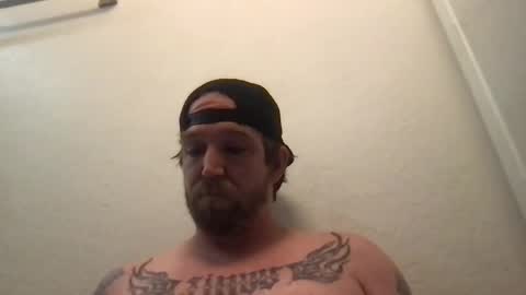 Snapshot of nakedbluesman420 chatting on April 11, 10:36 pm nakedbluesman420 online show from April 11, 10:36 pm