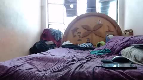 nakedlima online show from April 19, 6:10 pm