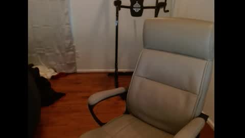 Snapshot of nakedpreacher89 chatting on January 18, 3:38 pm Preacher online show from January 18, 3:38 pm