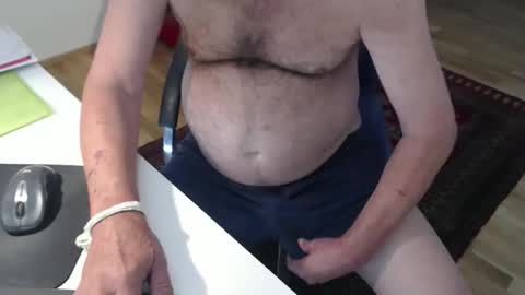 Snapshot of nakedwanker10 chatting on April 17, 8:17 am Nakedwanker10 online show from April 17, 8:17 am