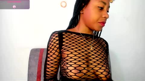 N A L A  NEW instagram nala jordan08 online show from December 19, 3:52 pm