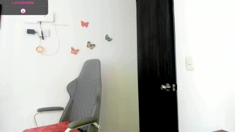 N A L A  NEW instagram nala jordan08 online show from March 9, 6:00 pm