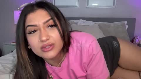 Nalani online show from December 16, 2:27 am