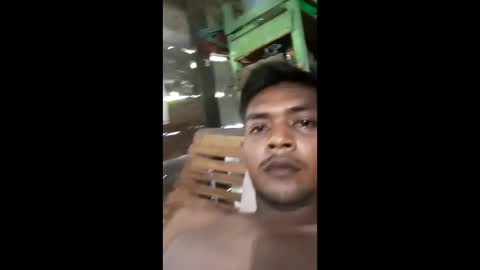 Snapshot of nalmudaststir chatting on April 12, 5:23 am nalmudaststir online show from April 12, 5:23 am