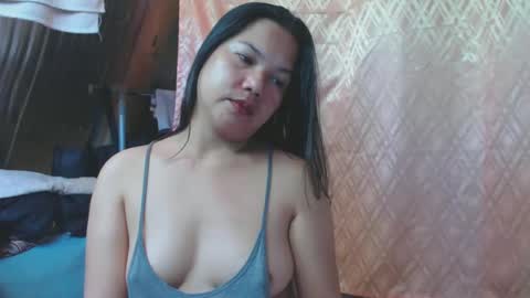 Snapshot of nami0784 chatting on January 31, 7:50 am IamYourSafeHaven online show from January 31, 7:50 am