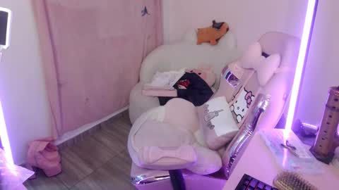 nami_usagi online show from October 2, 1:29 pm