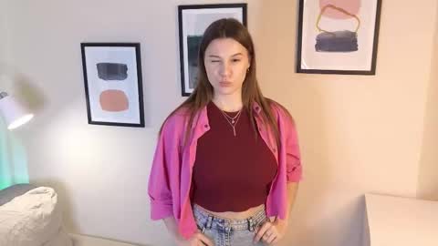 Snapshot of nami_yats chatting on March 1, 9:22 am Alice online show from March 1, 9:22 am