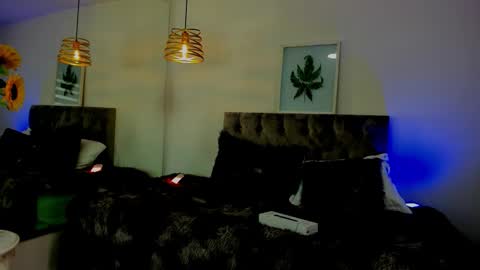 nami online show from September 16, 6:53 pm