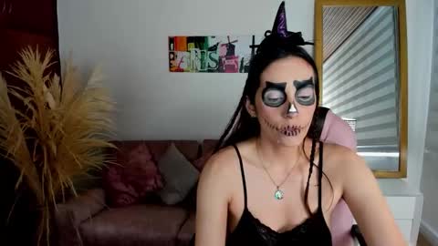 nami online show from October 7, 7:00 pm