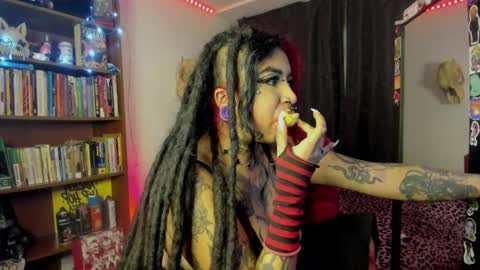 Val  online show from October 6, 1:14 am