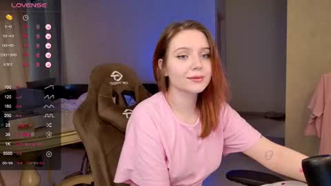 Snapshot of nancy_witch chatting on June 17, 7:33 am Nancy and Archi online show from June 17, 7:33 am