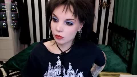 Nancy online show from November 21, 3:38 am