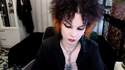 Nancy online show from July 3, 3:29 pm