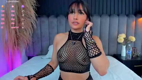 Snapshot of nanda_vixen_ chatting on February 23, 9:45 pm Nanda online show from February 23, 9:45 pm