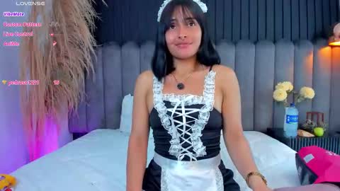 Snapshot of nanda_vixen_ chatting on February 27, 4:45 am Nanda online show from February 27, 4:45 am