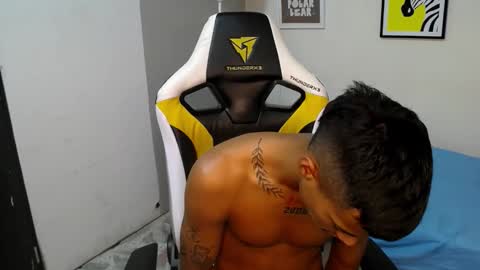 nando_col online show from October 23, 11:31 am