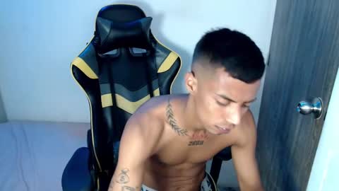 nando_col online show from November 4, 6:51 pm