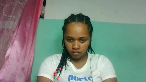 Snapshot of nandrianina416143 chatting on June 28, 6:19 am nandrianina416143 online show from June 28, 6:19 am