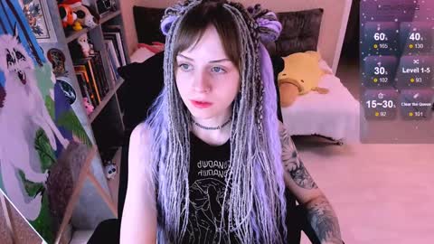 Snapshot of nanitamoore chatting on December 2, 5:59 am Monday-Friday 12-4 AM and 6-9 AM New York time online show from December 2, 5:59 am