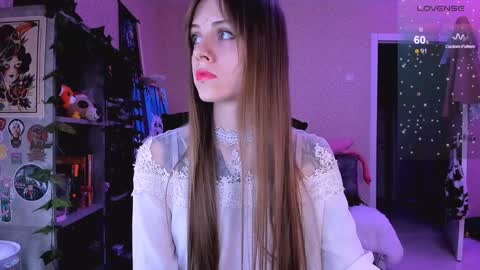 Snapshot of nanitamoore chatting on January 19, 7:47 pm Monday-Friday 12-4 AM and 6-9 AM New York time online show from January 19, 7:47 pm