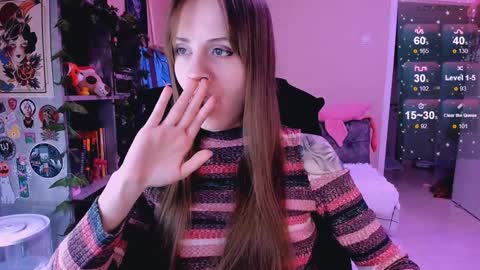 Snapshot of nanitamoore chatting on January 29, 11:35 pm Monday-Friday 12-4 AM and 6-9 AM New York time online show from January 29, 11:35 pm