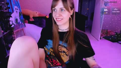 Snapshot of nanitamoore chatting on February 13, 8:13 pm Monday-Friday 12-4 AM and 6-9 AM New York time online show from February 13, 8:13 pm