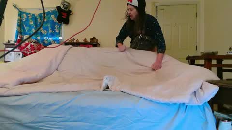 Snapshot of nannabaldur chatting on December 20, 5:29 pm Nanna Baldur online show from December 20, 5:29 pm