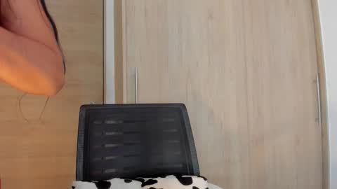 Snapshot of nanny1_ chatting on January 31, 8:07 pm Nanny online show from January 31, 8:07 pm