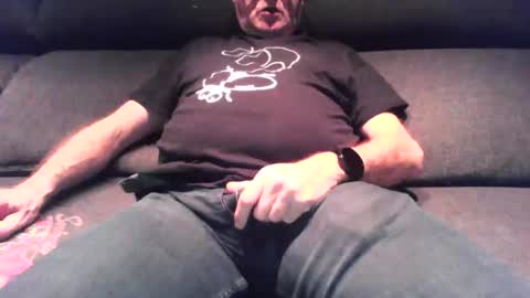 nano22968832 online show from February 1, 12:31 am