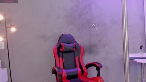 Naomi Blair online show from March 14, 3:23 am