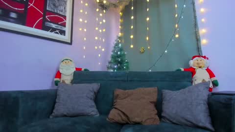 Snapshot of naomi_jones13 chatting on December 30, 8:04 pm Nahomi Jones online show from December 30, 8:04 pm