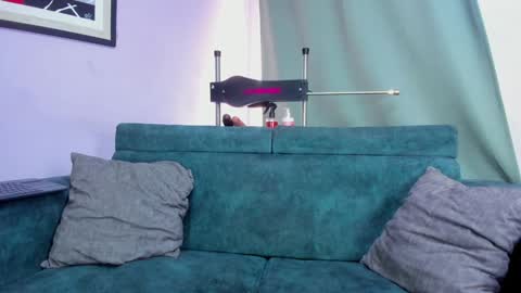 Snapshot of naomi_jones13 chatting on January 9, 8:11 pm Nahomi Jones online show from January 9, 8:11 pm