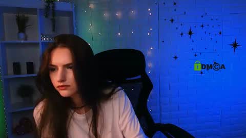 Snapshot of naomi_perl chatting on June 12, 1:32 pm Naomi online show from June 12, 1:32 pm