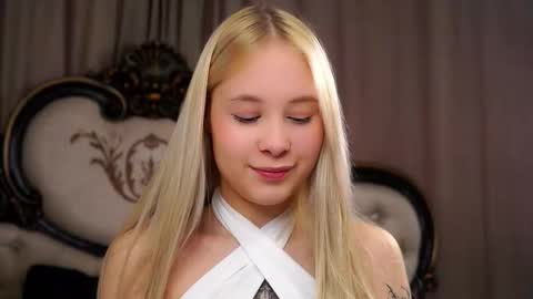 Angel online show from March 2, 2:03 am