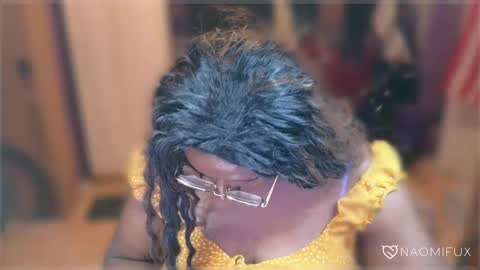 Naomi online show from February 4, 10:55 pm