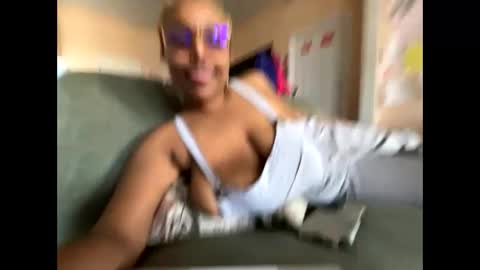 Naomigiirl6 online show from January 26, 4:09 pm