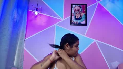 Naomi Campbel online show from March 15, 2:01 pm