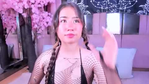     online show from January 12, 9:31 pm