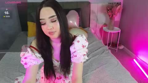 Naomi online show from February 14, 1:35 am