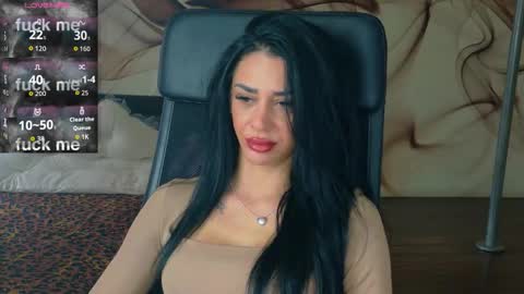 NaomiScarlett online show from November 18, 9:25 am