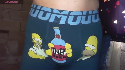 Snapshot of naomisimon chatting on January 21, 8:32 pm bellas2012 online show from January 21, 8:32 pm