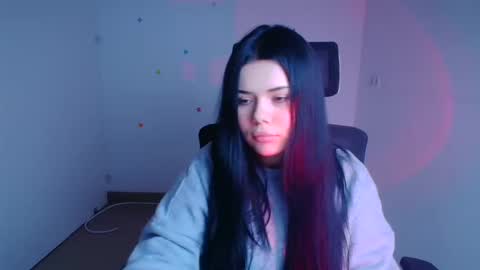 Naomi online show from October 9, 6:06 pm