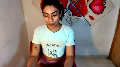 Snapshot of naomiwildburn chatting on July 25, 7:22 pm naomiwildburn online show from July 25, 7:22 pm