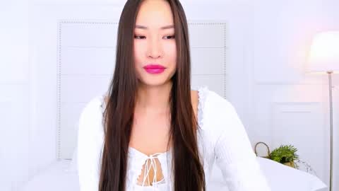 Naomi online show from November 21, 2:54 am