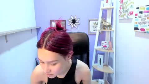 naomy online show from July 9, 11:31 pm